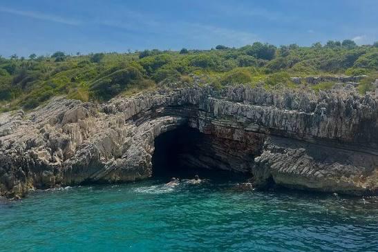 Turtle Cave